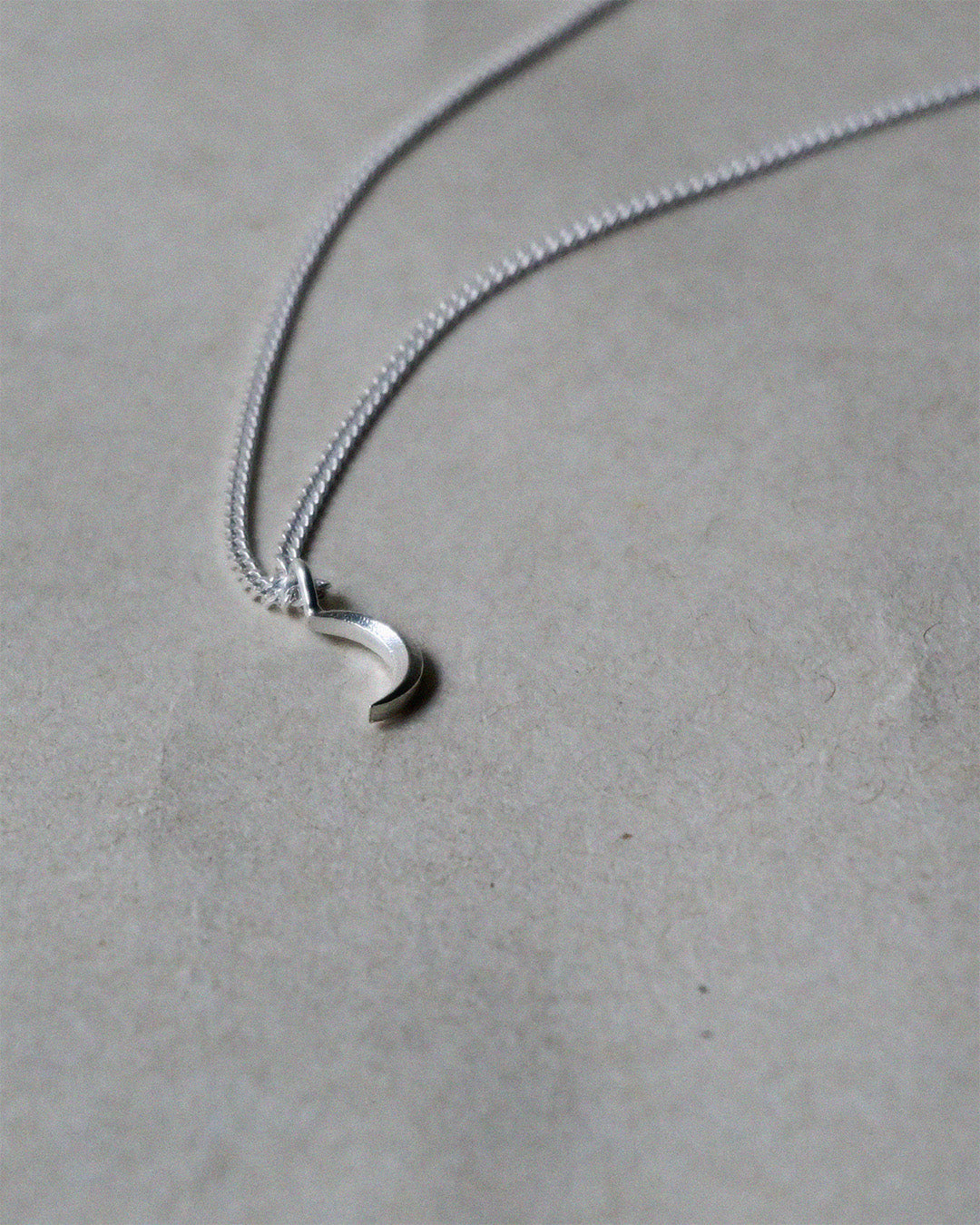 [ 01 Silver] #0104 Moon - Neckless